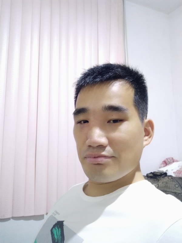 大男孩的第一张照片--大田征婚网