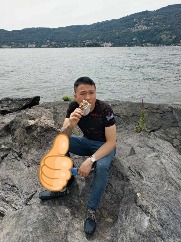 绚烂背后的平淡的第一张照片--大田征婚网