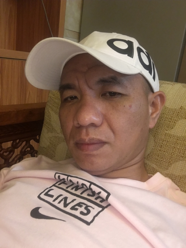 坚持到底的第一张照片--大田征婚网