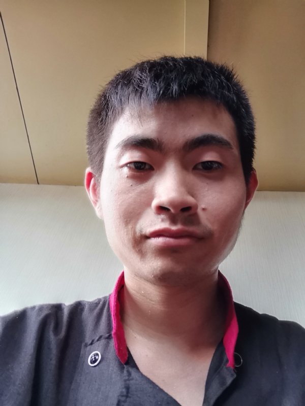 嗯的第一张照片--大田征婚网