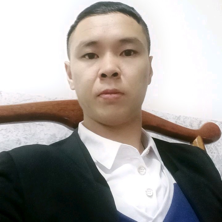冷漠的第一张照片--大田征婚网