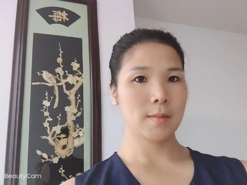 微笑的第一张照片--大田征婚网