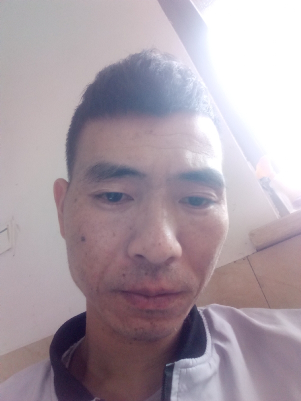 想你的夜的第一张照片--大田征婚网
