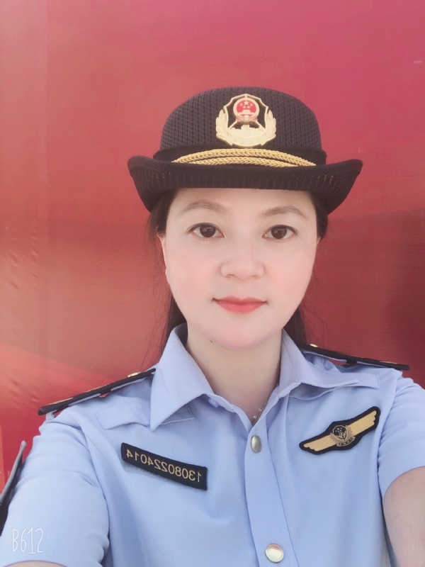 明明的第一张照片--大田征婚网