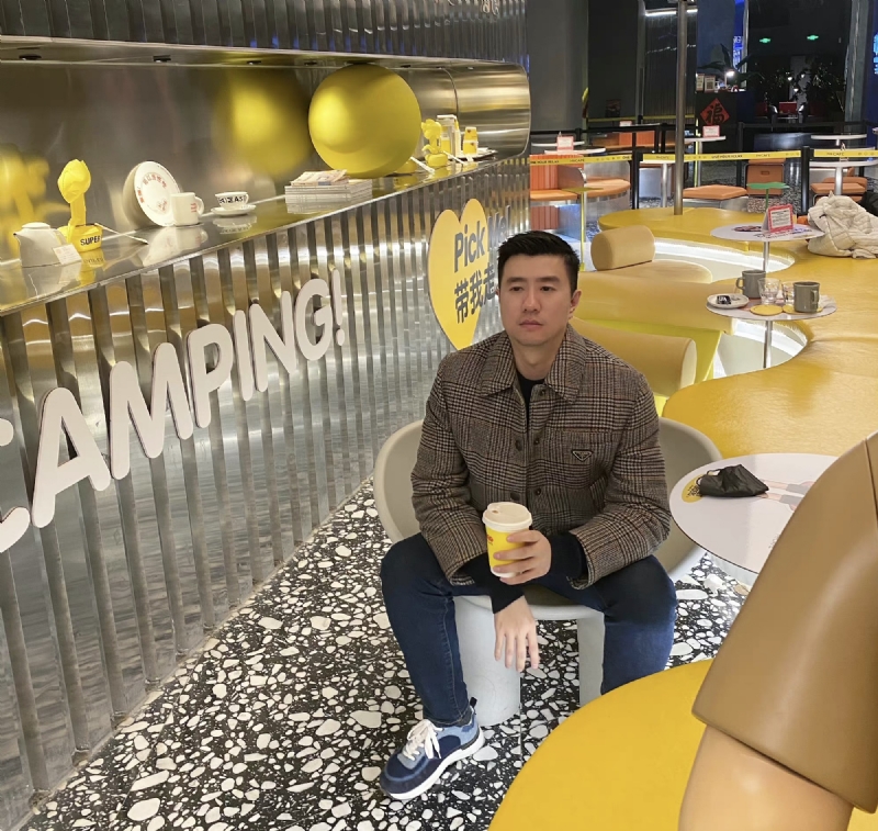 海邊漫步的第一张照片--大田征婚网