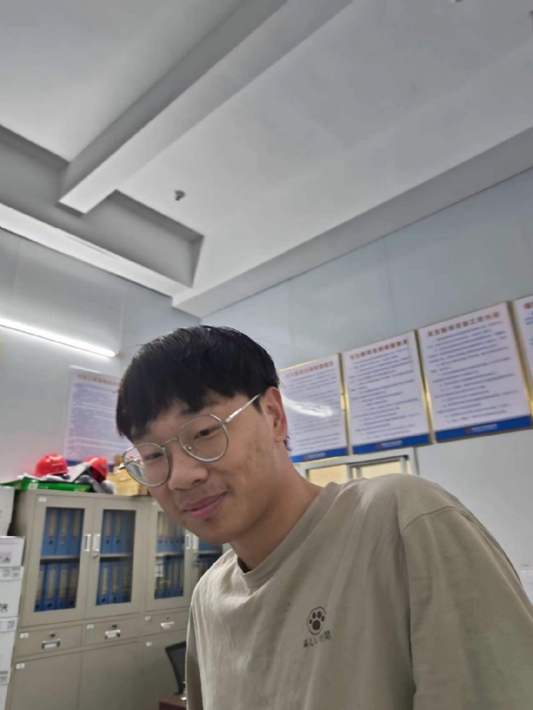 牛子弟的第一张照片--大田征婚网